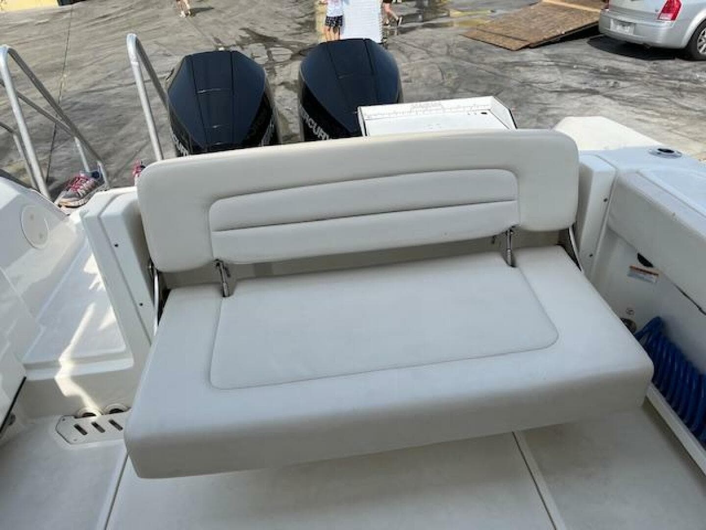 2018 Boston Whaler 270 Vantage — photo 32