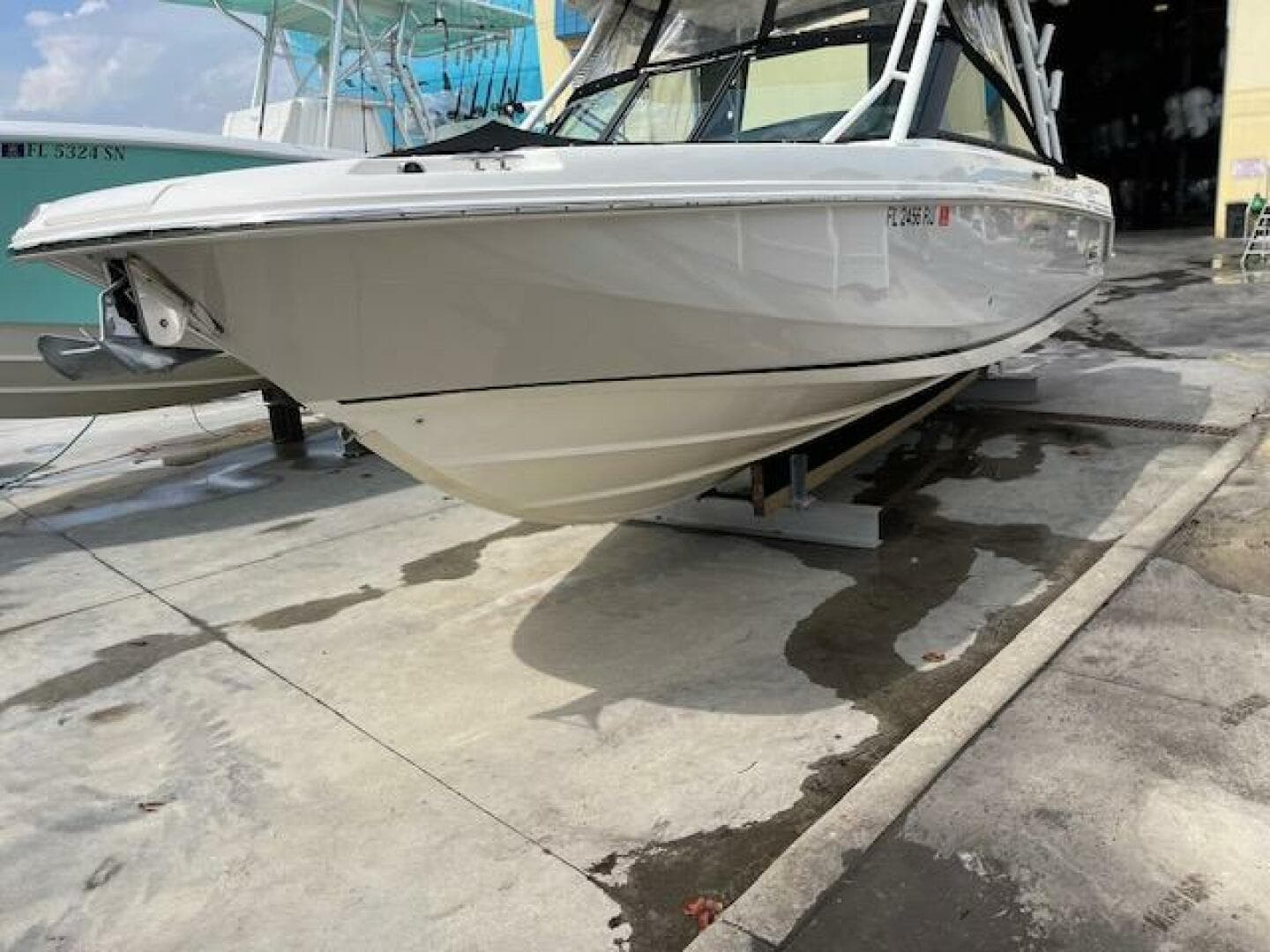 2018 Boston Whaler 270 Vantage — photo 5