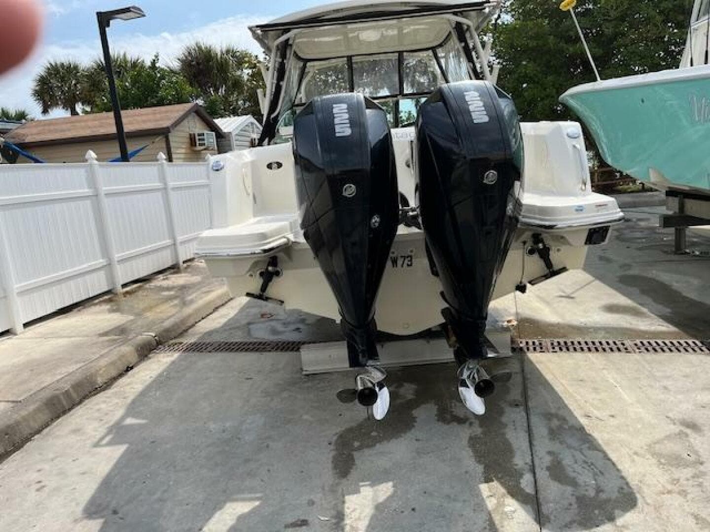 2018 Boston Whaler 270 Vantage — photo 41
