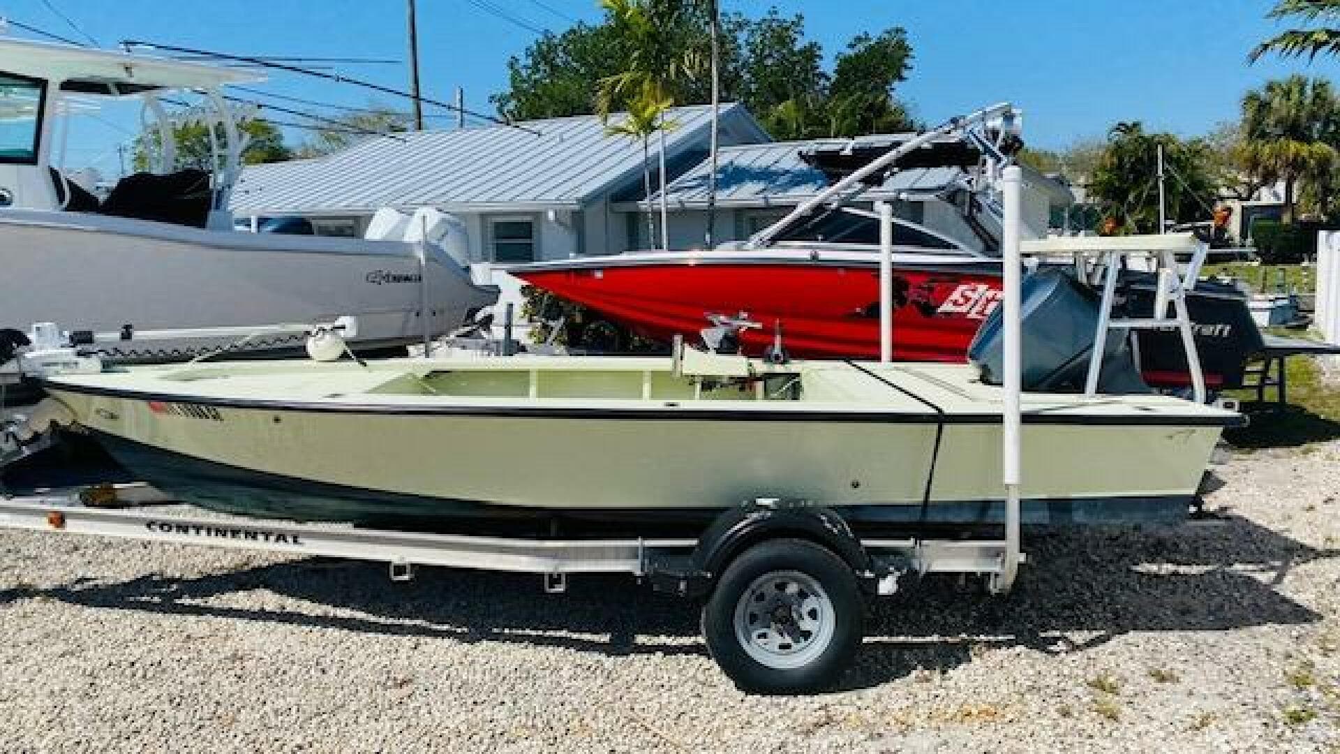 1983 Maverick 18 Flats — photo 2