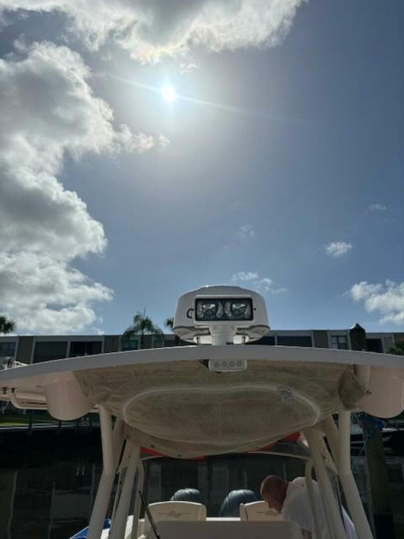 2014 Grady-White Canyon 306 — photo 7