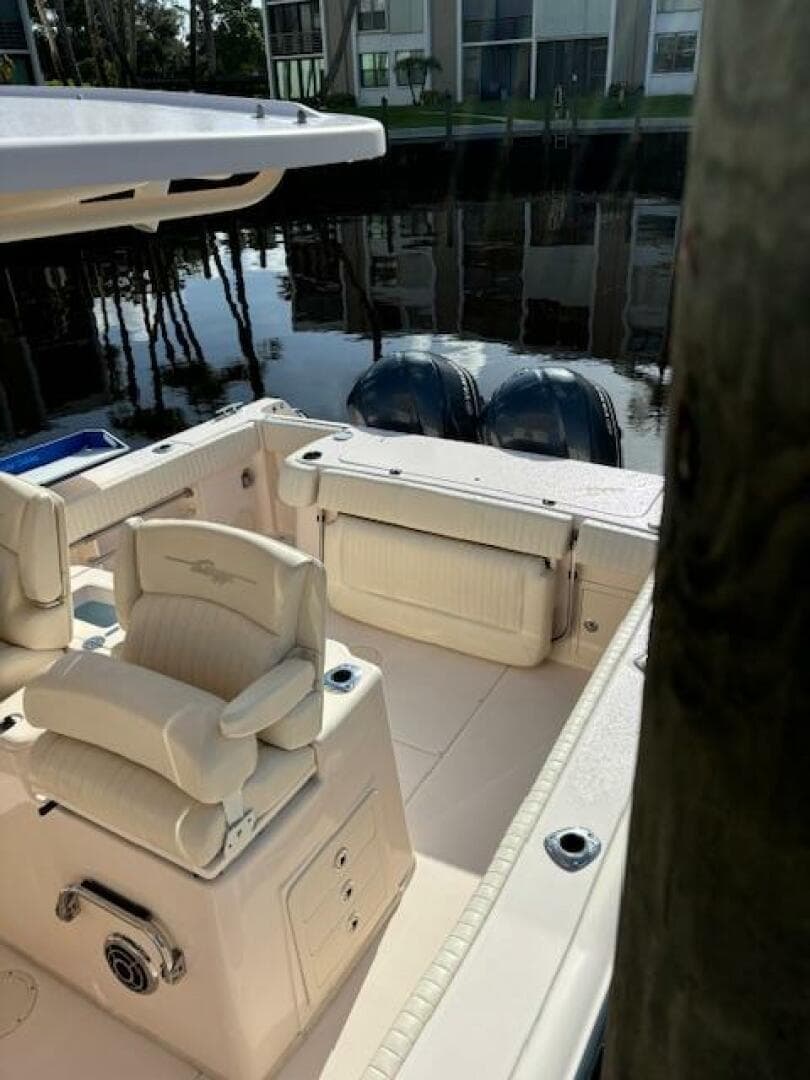 2014 Grady-White Canyon 306 — photo 4