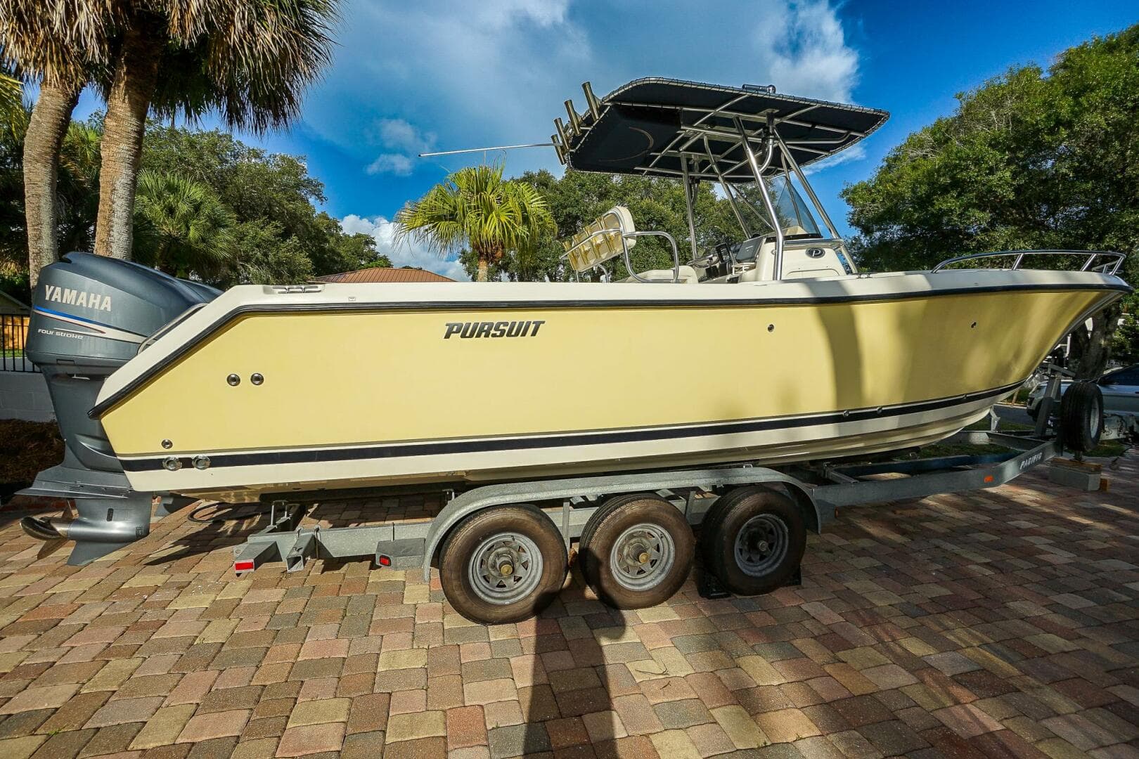 2007 Pursuit C280 — photo 49