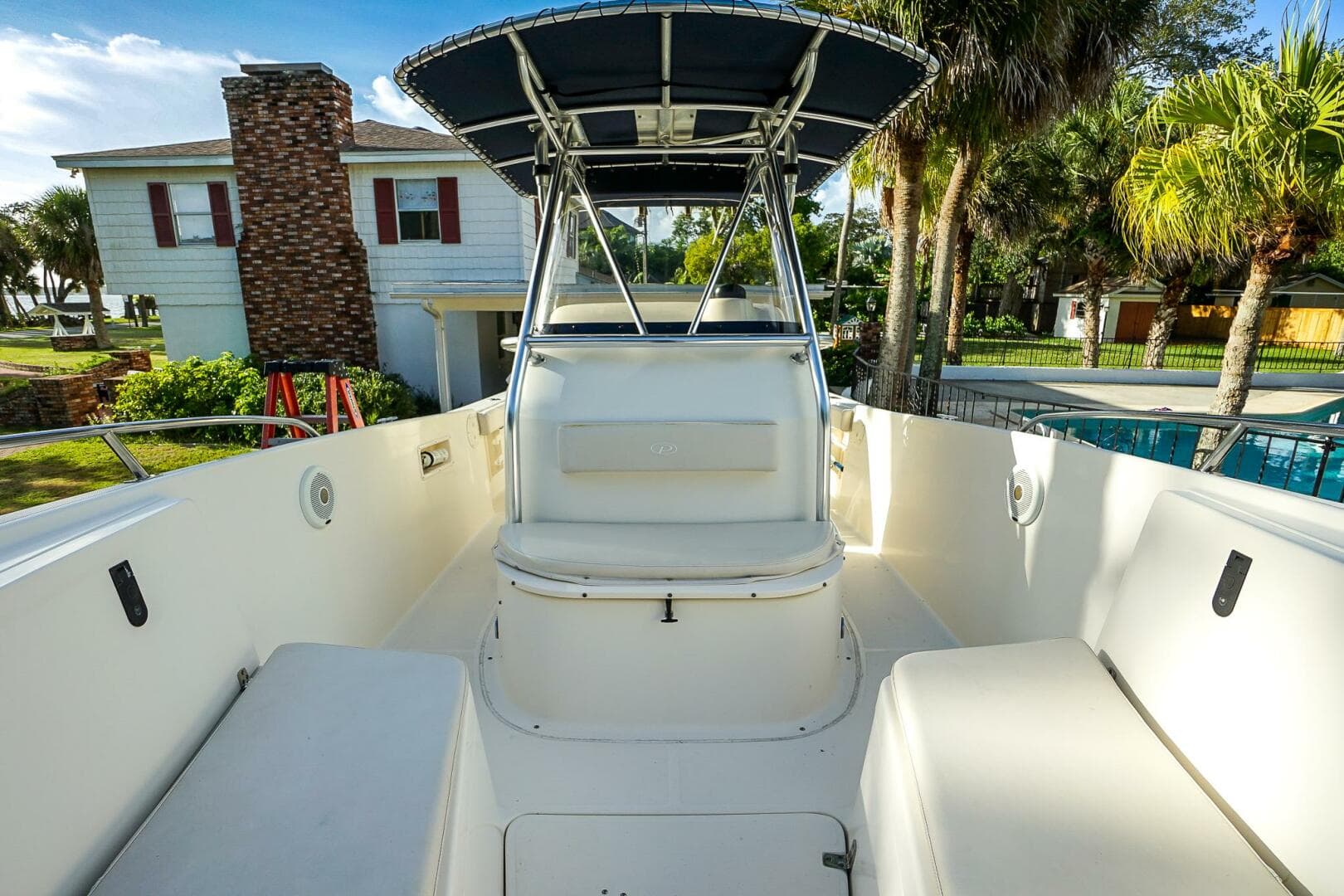 2007 Pursuit C280 — photo 35