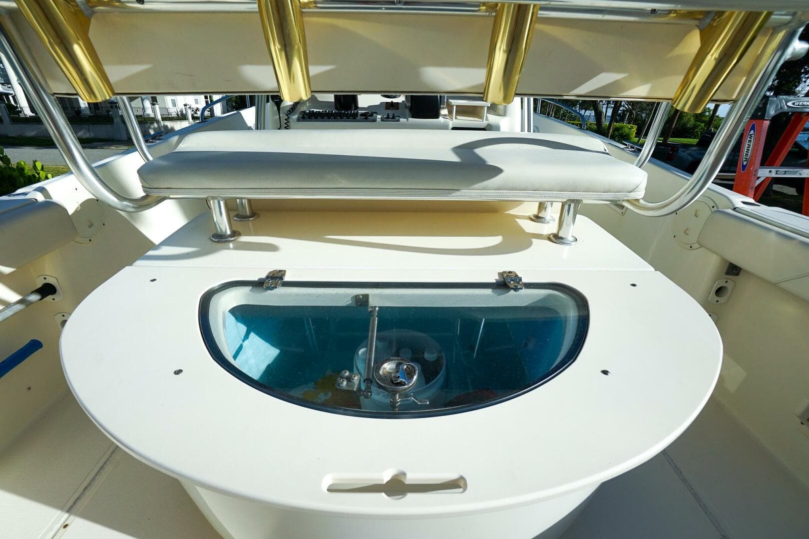 2007 Pursuit C280 — photo 44