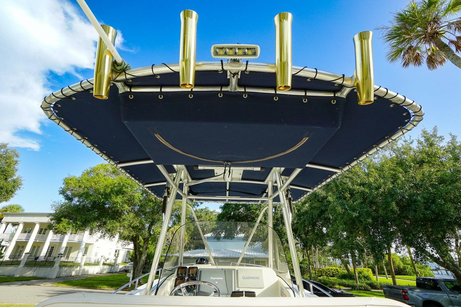 2007 Pursuit C280 — photo 45