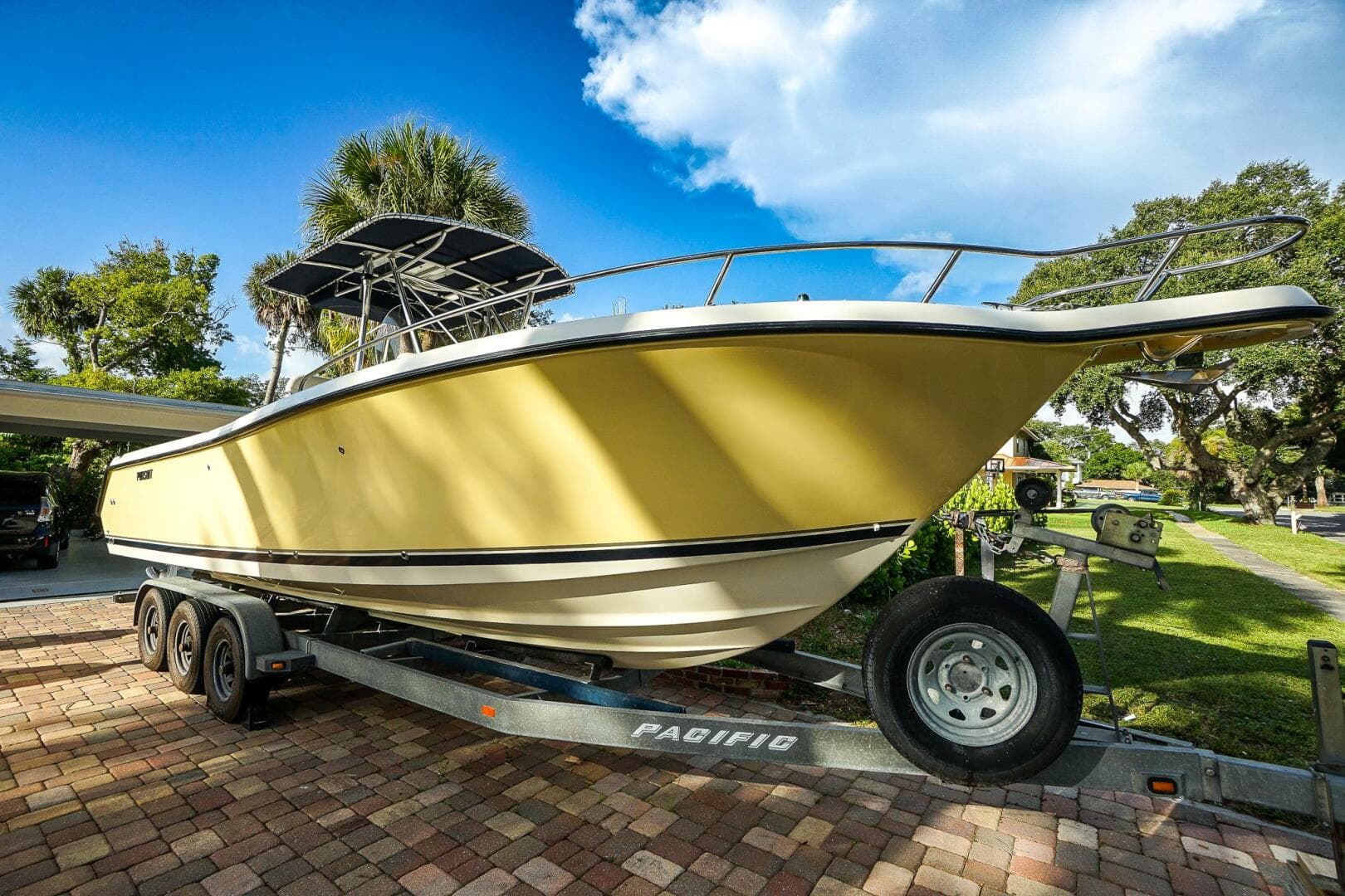 2007 Pursuit C280 — photo 48