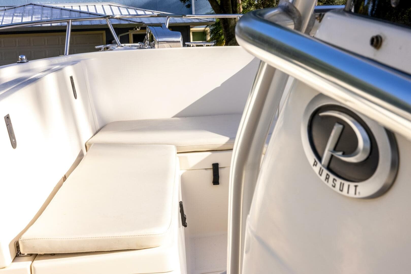 2007 Pursuit C280 — photo 11