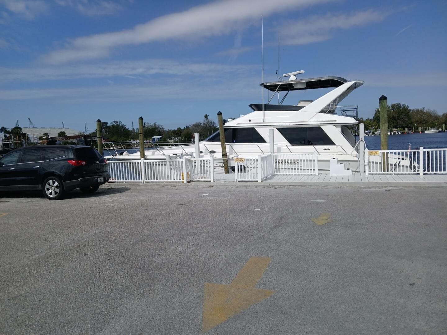 1997 Sea Ray 550 Sedan Bridge — photo 2