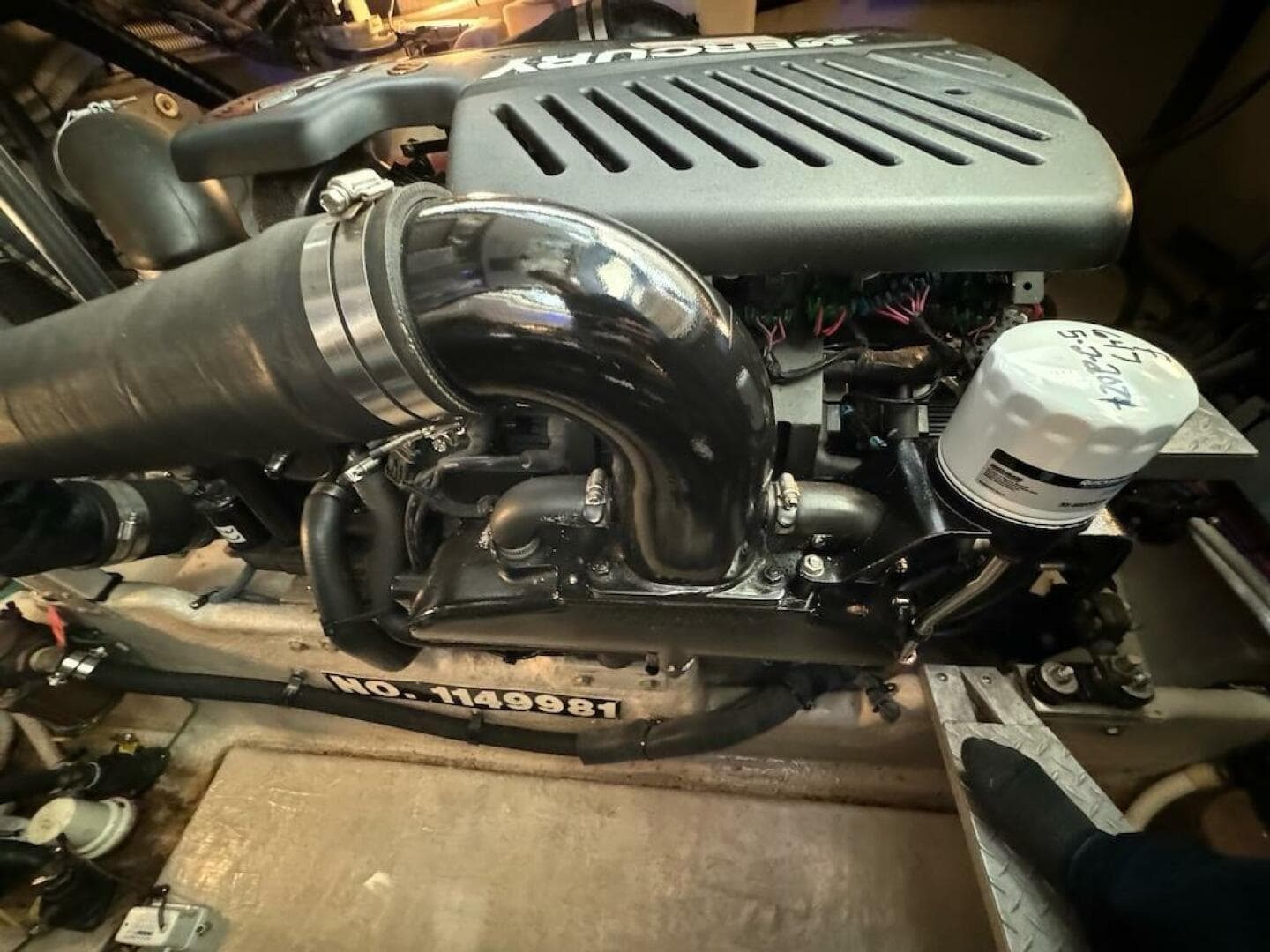 2004 Sea Ray 380 Sundancer — photo 66