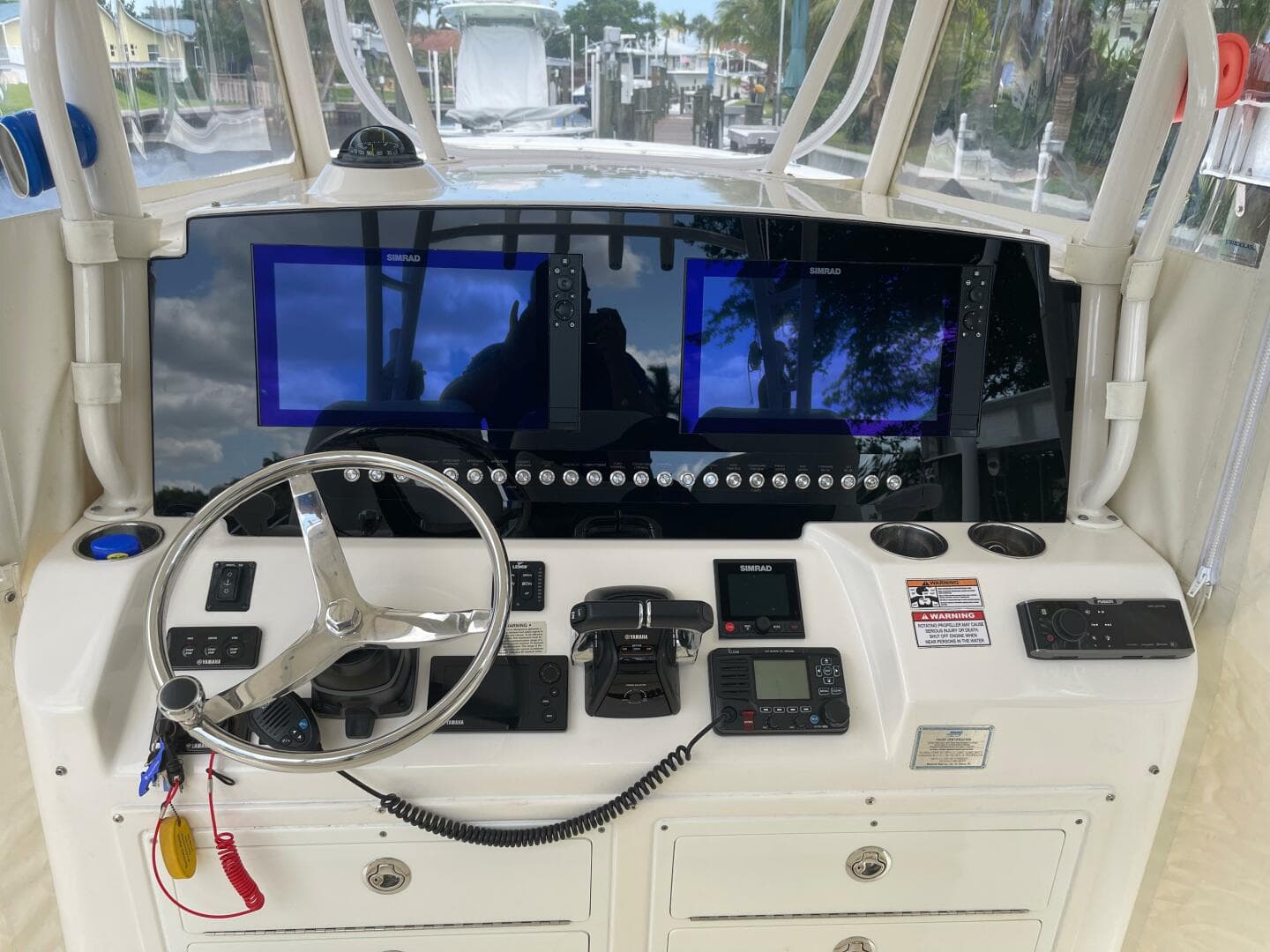 2015 Cobia 344 Center Console — photo 6