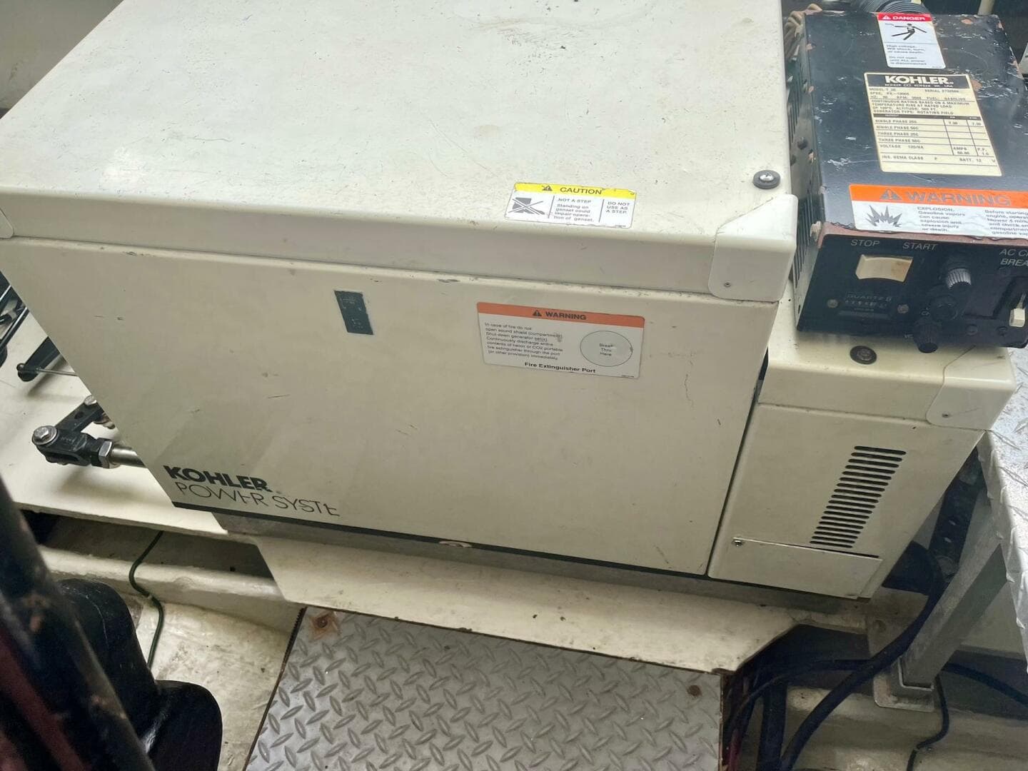 2003 Regal Commodore 3860 — photo 11