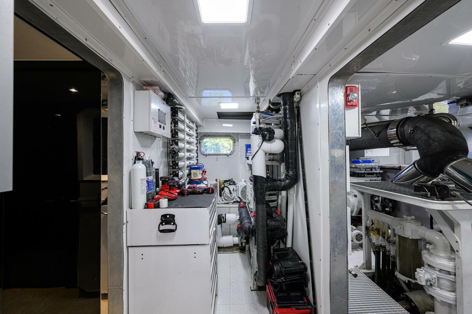 1997 Broward 108 Raised Pilothouse — photo 145