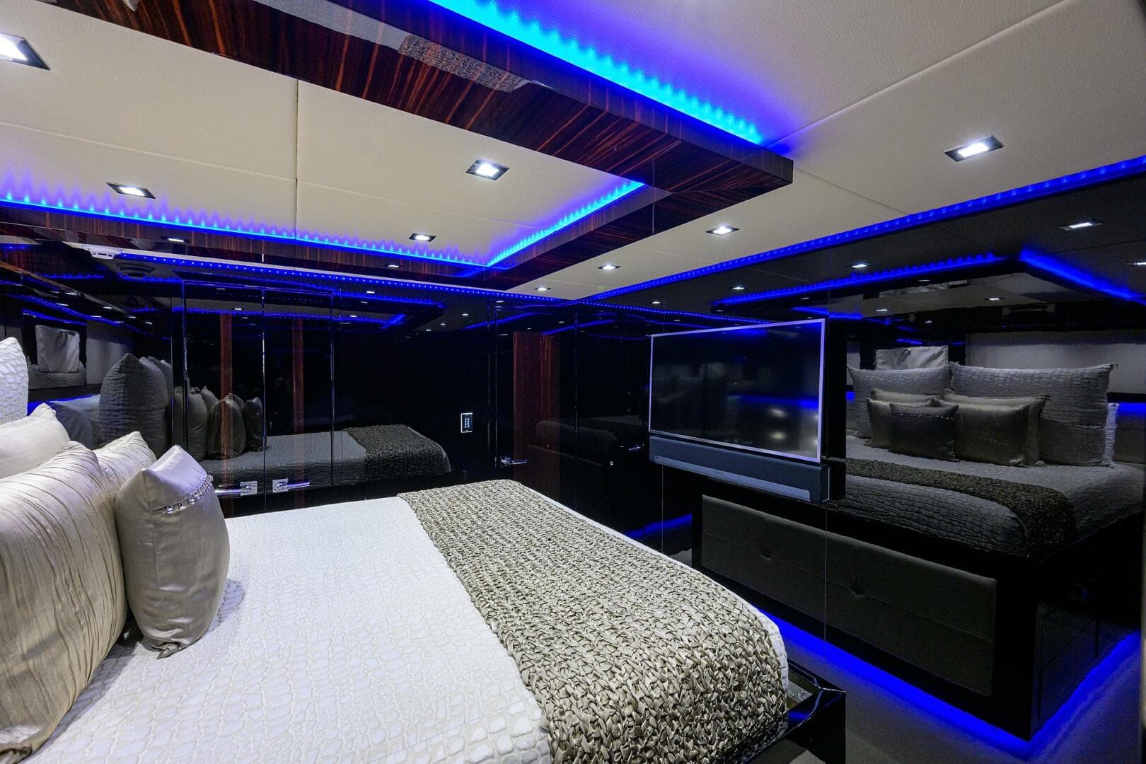 1997 Broward 108 Raised Pilothouse — photo 67