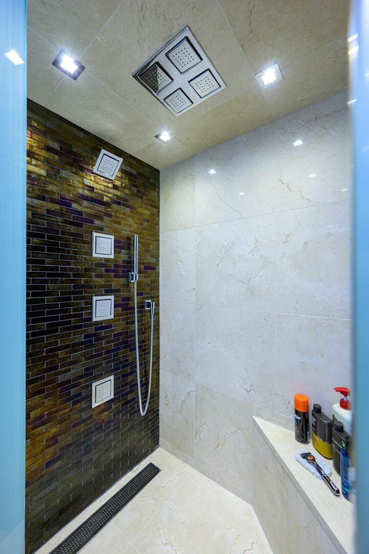 1997 Broward 108 Raised Pilothouse — photo 64