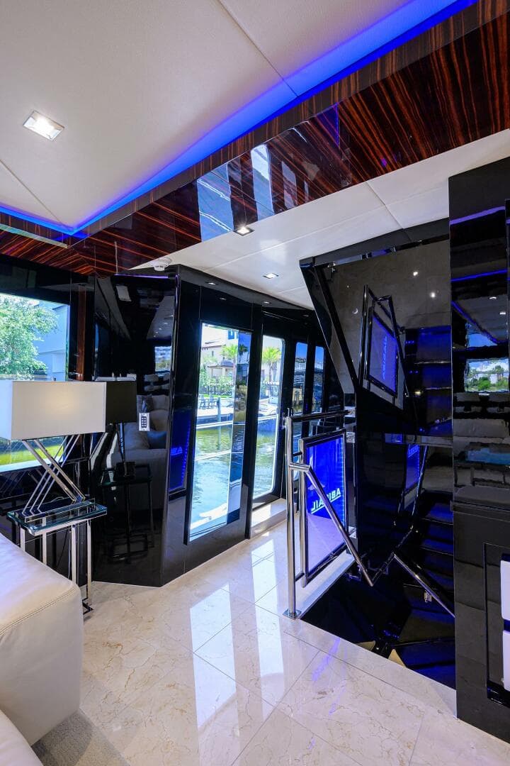 1997 Broward 108 Raised Pilothouse — photo 20