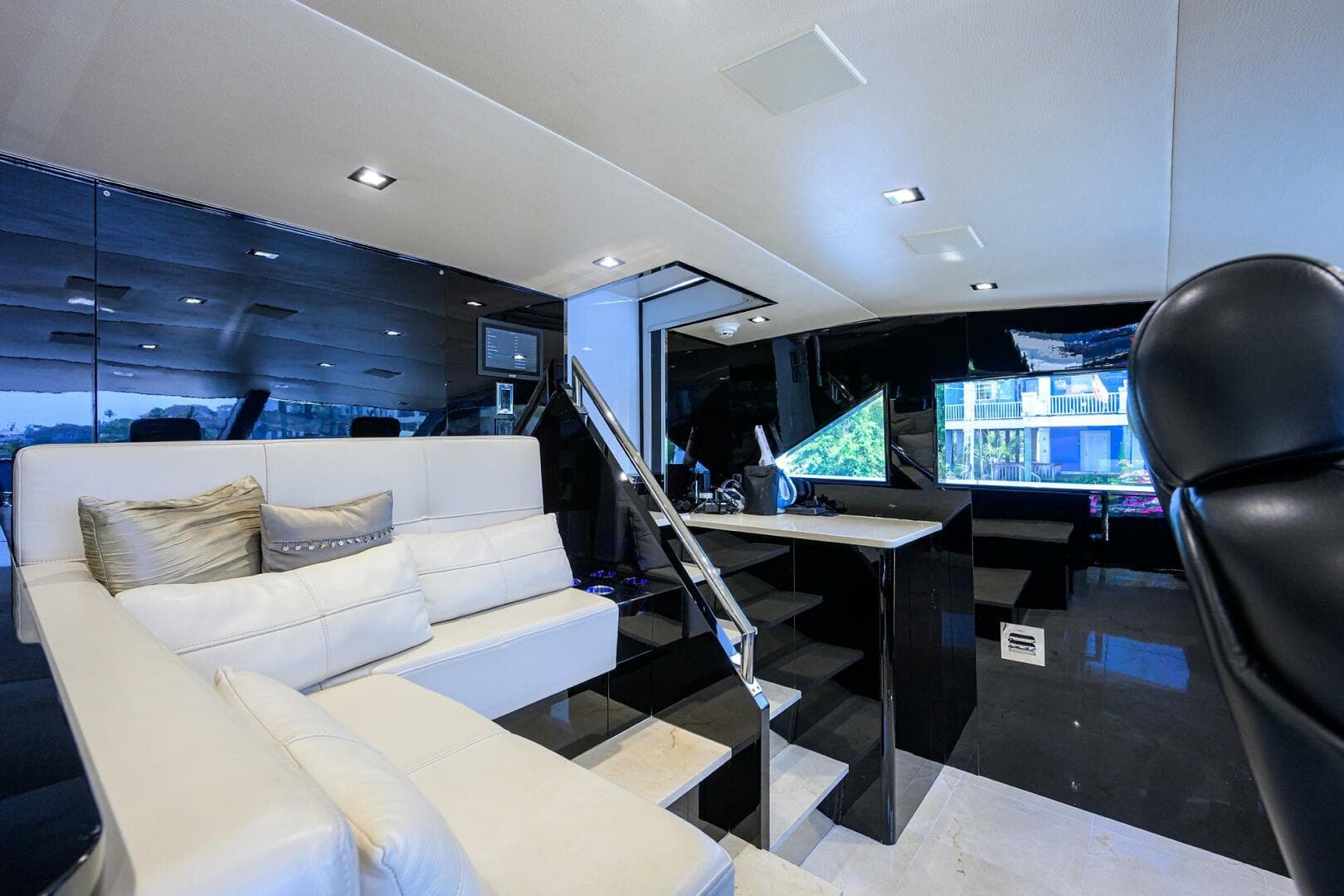 1997 Broward 108 Raised Pilothouse — photo 92