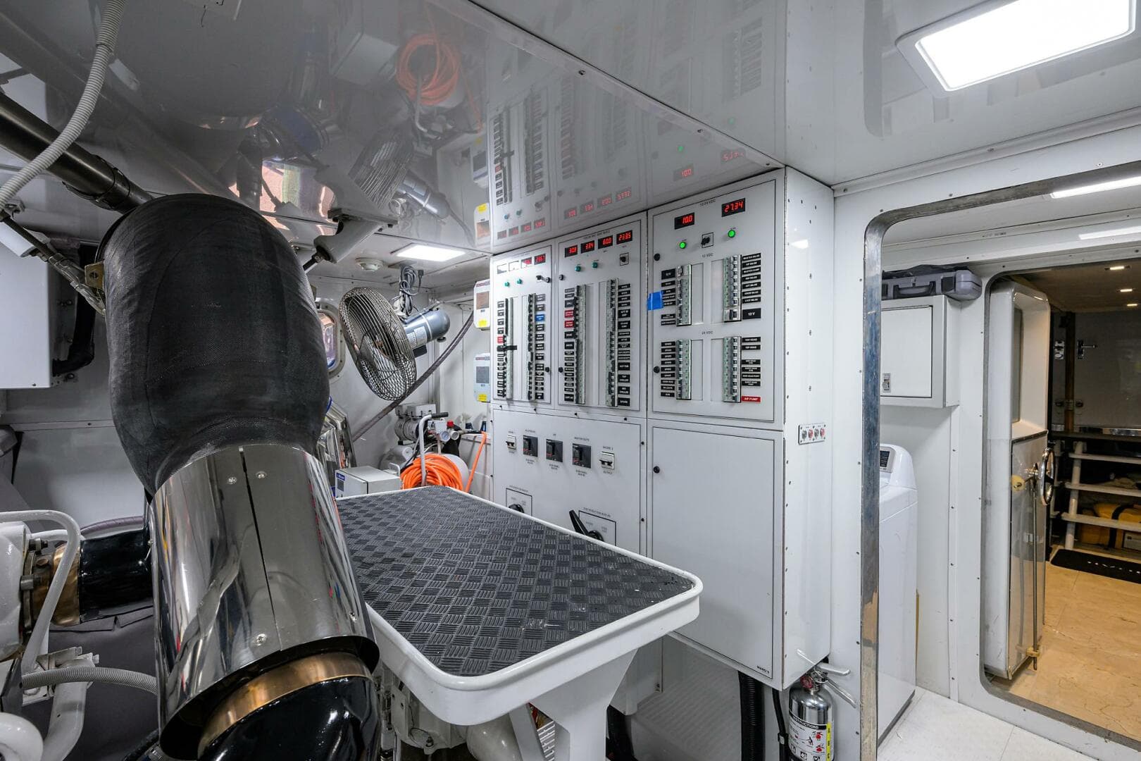 1997 Broward 108 Raised Pilothouse — photo 136