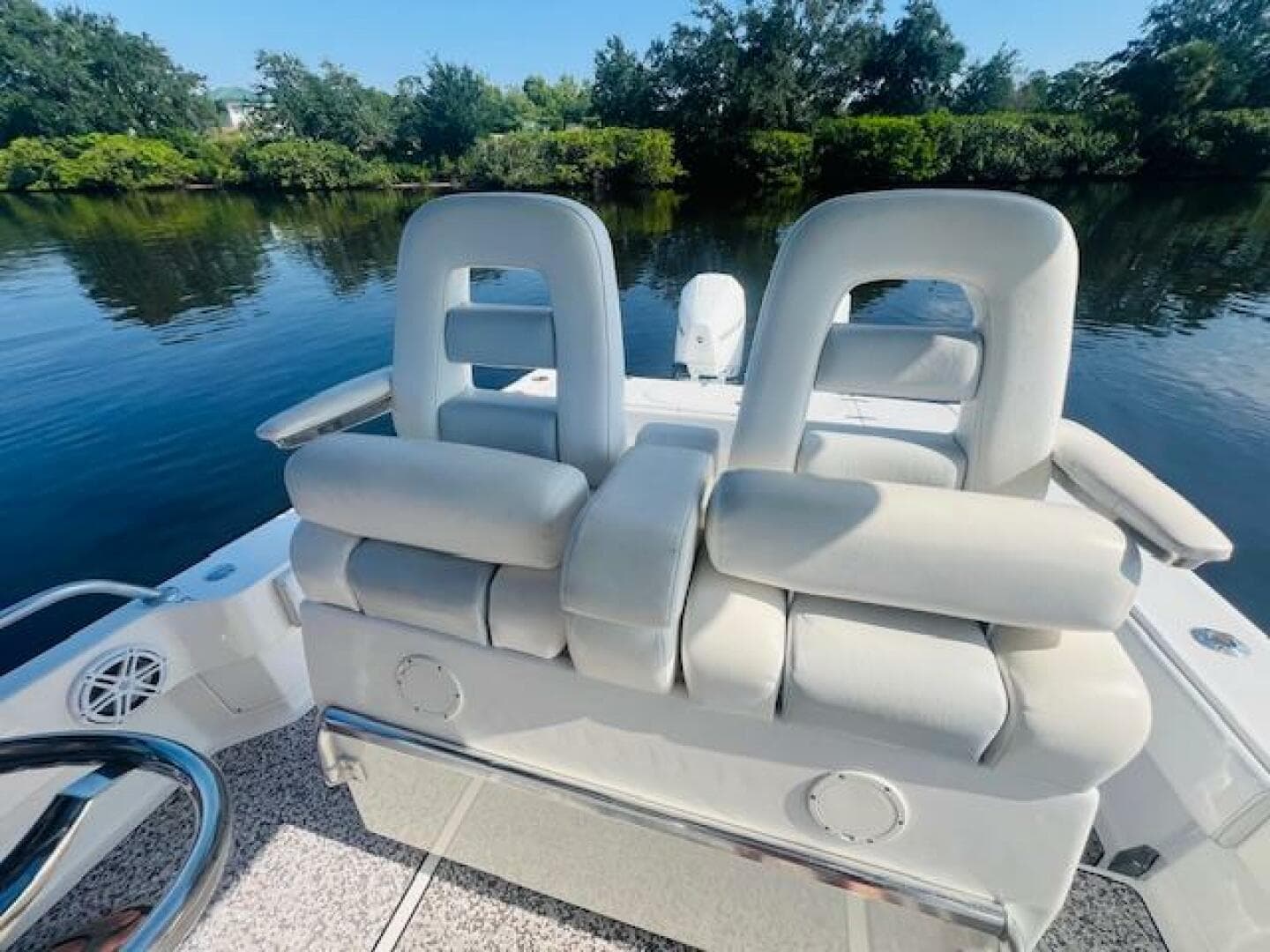 1999 Venture 34 Walkaround With Tower — photo 37