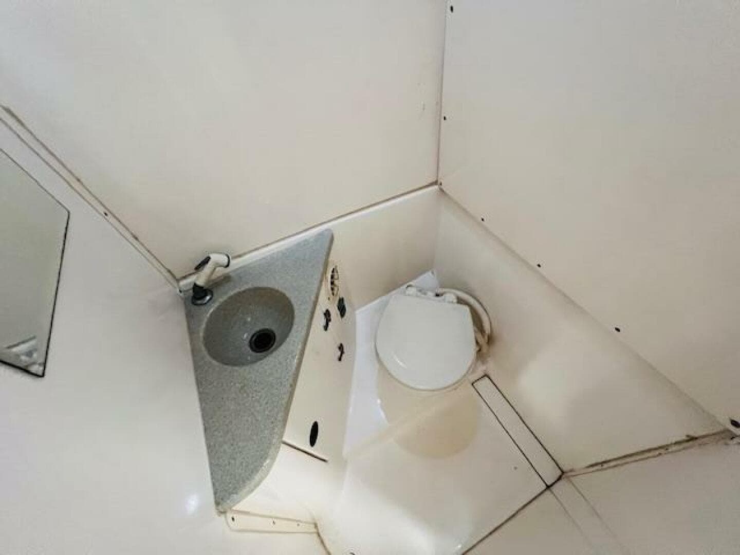 1999 Venture 34 Walkaround With Tower — photo 57