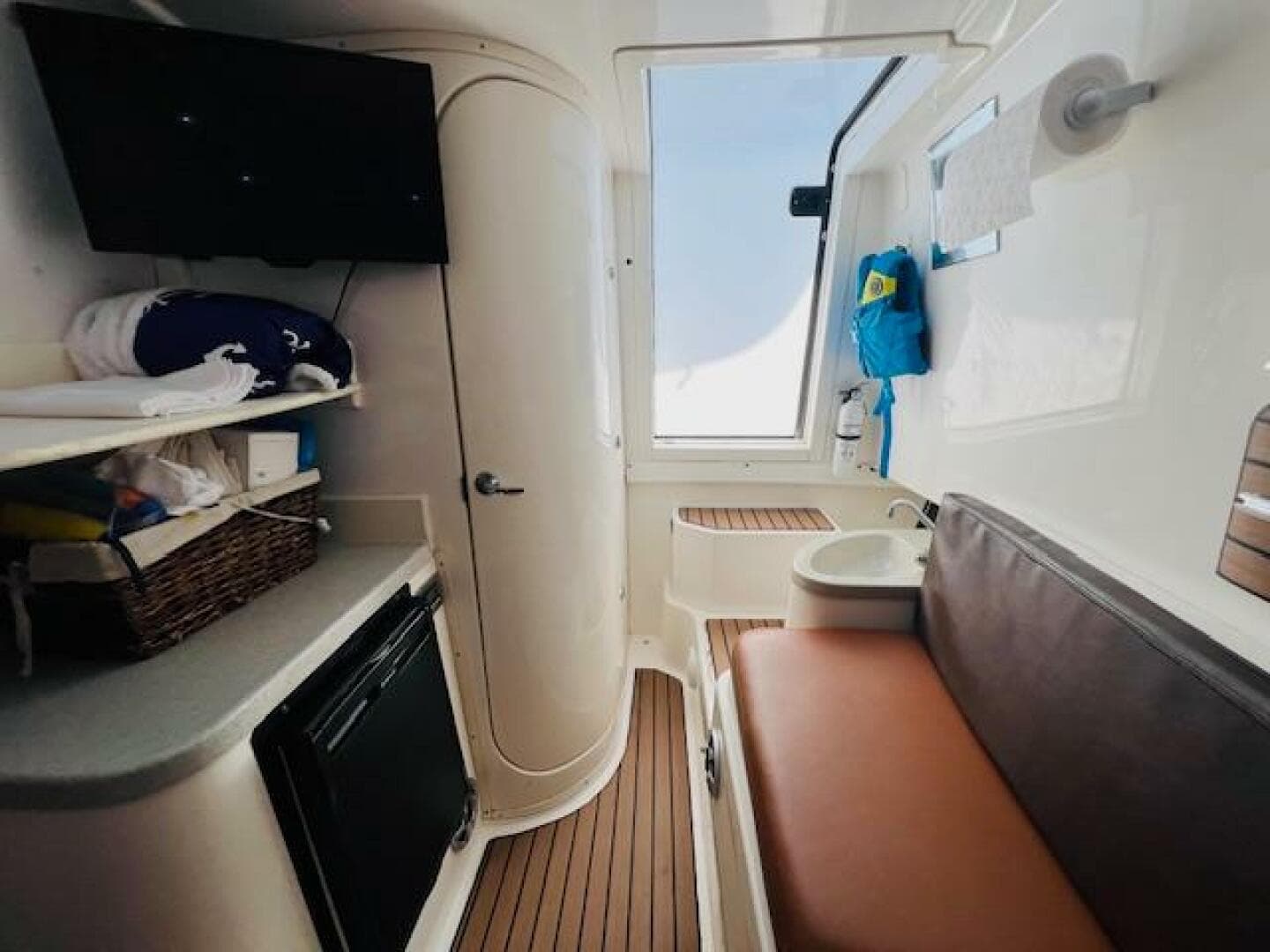 1999 Venture 34 Walkaround With Tower — photo 55