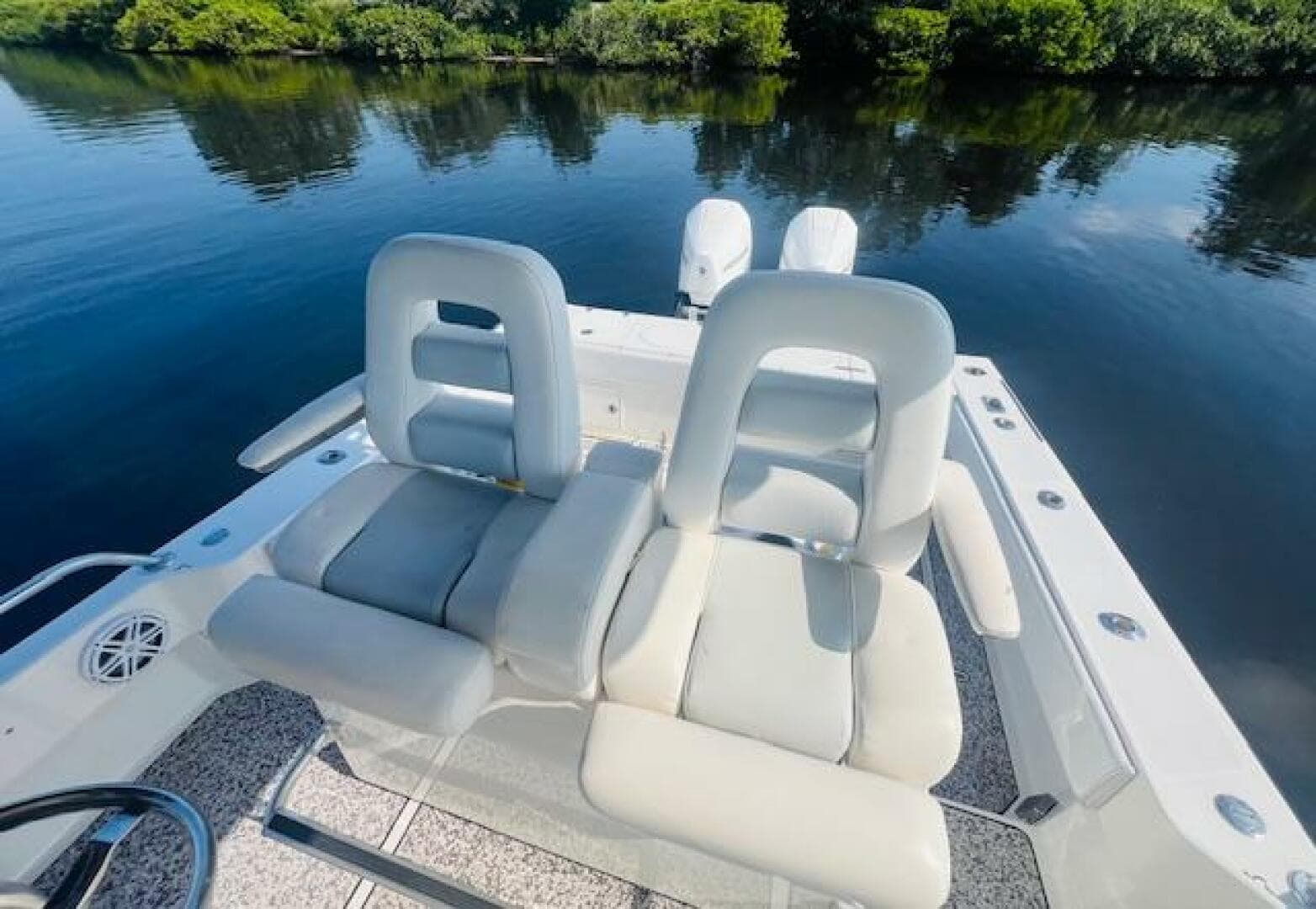 1999 Venture 34 Walkaround With Tower — photo 39