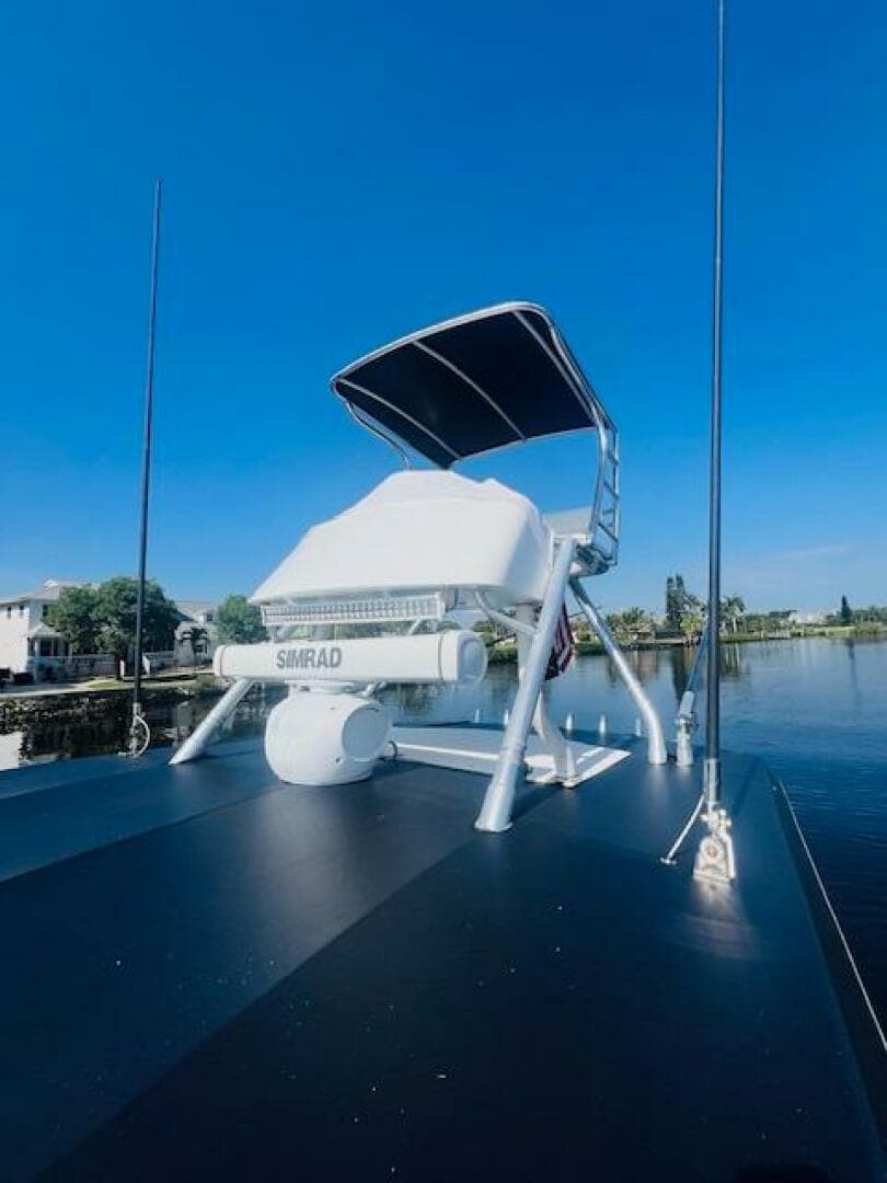 1999 Venture 34 Walkaround With Tower — photo 23