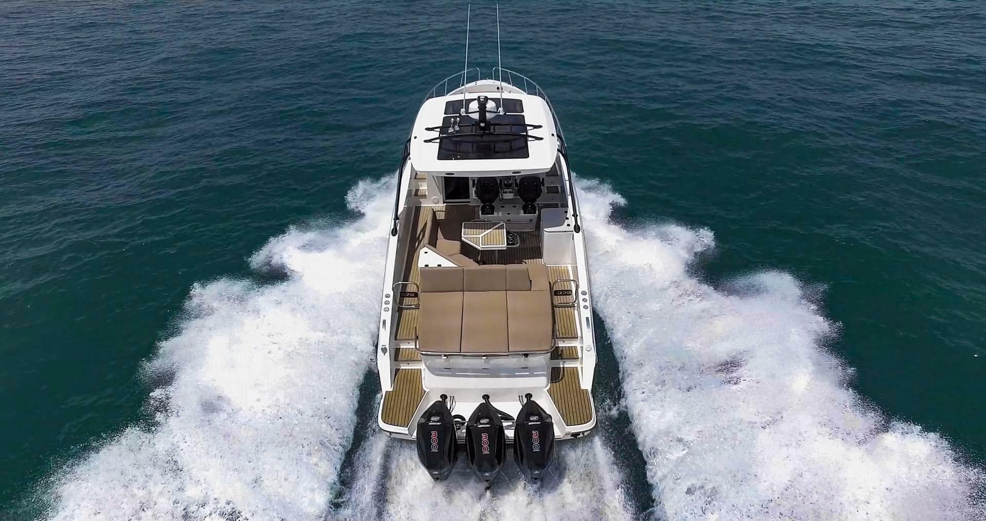 2024 Oryx 379 — photo 29