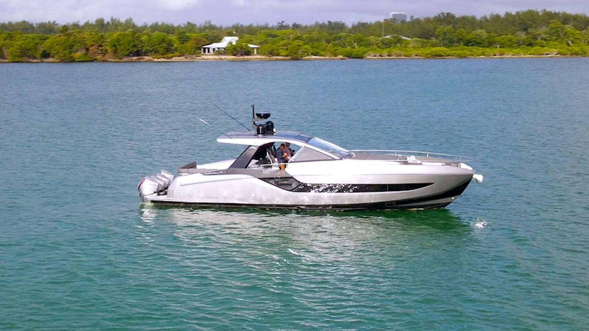 2022 Azimut Verve 47 — photo 2