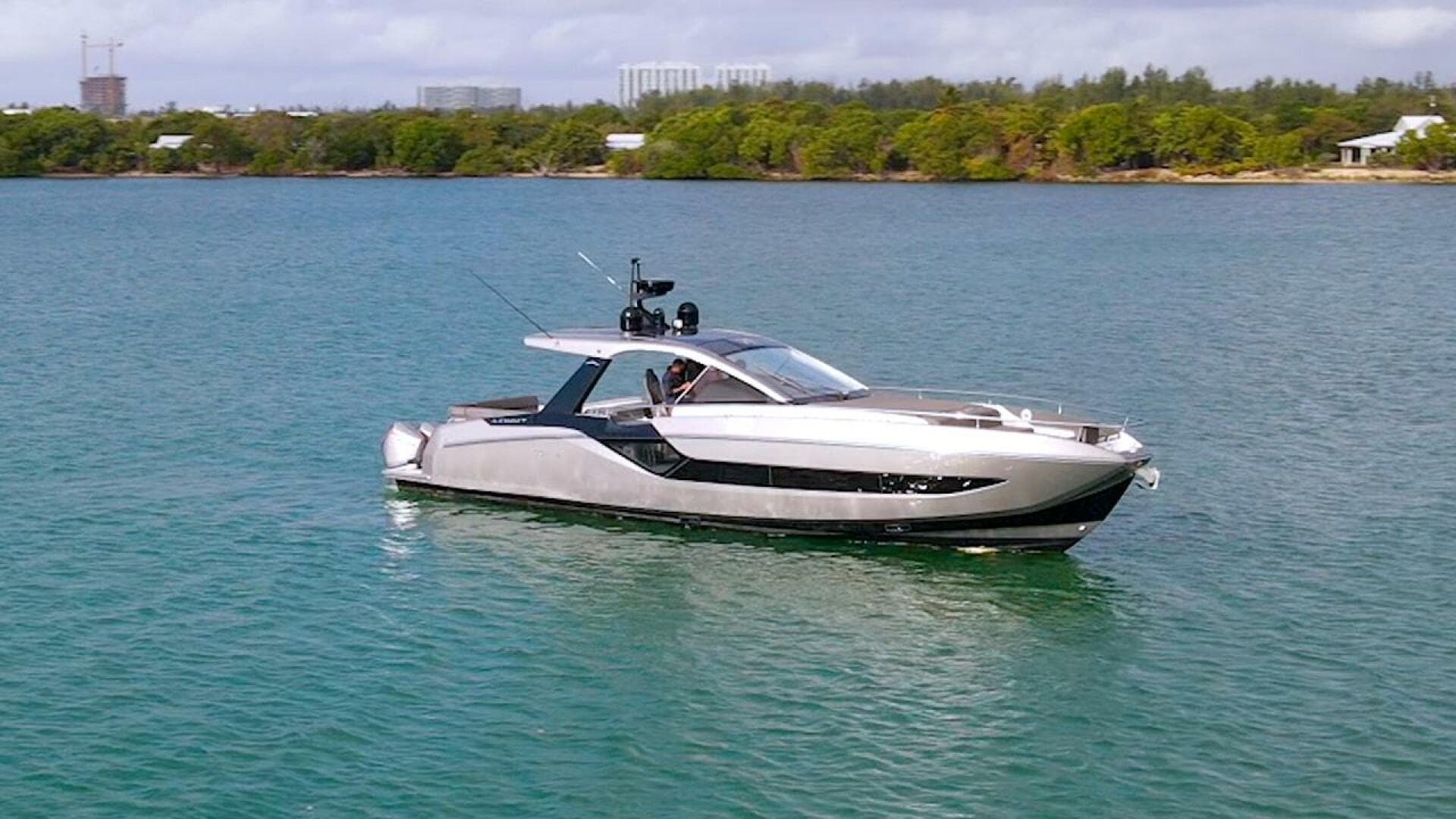2022 Azimut Verve 47 — photo 3