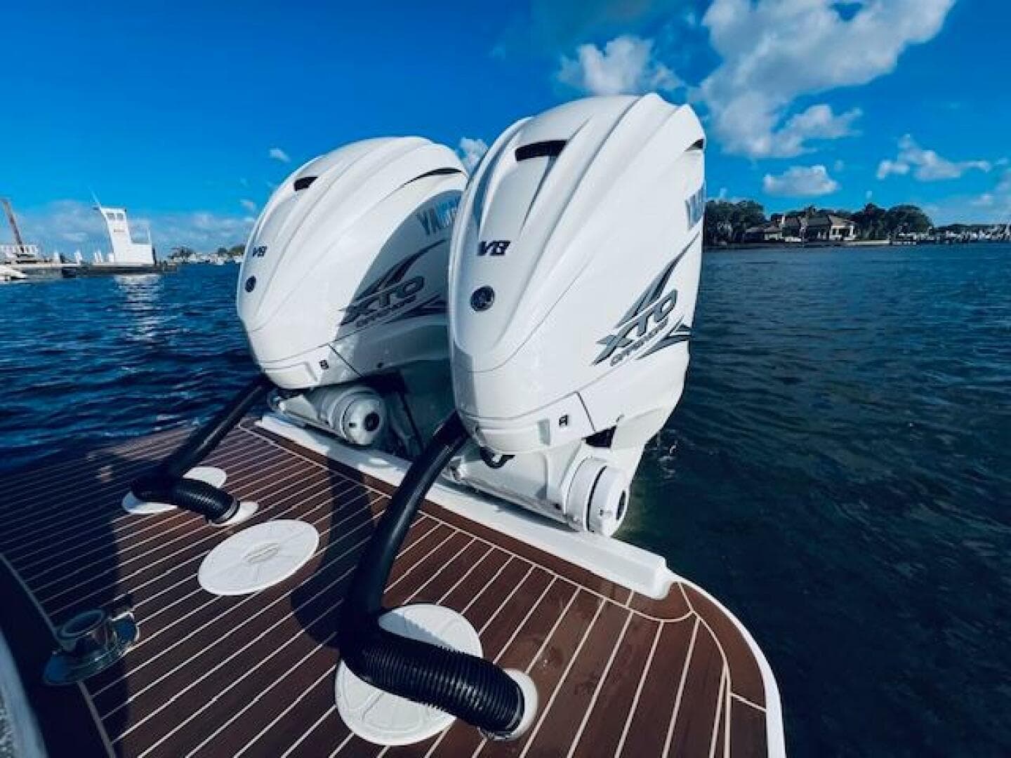 2021 Regulator 34 — photo 14