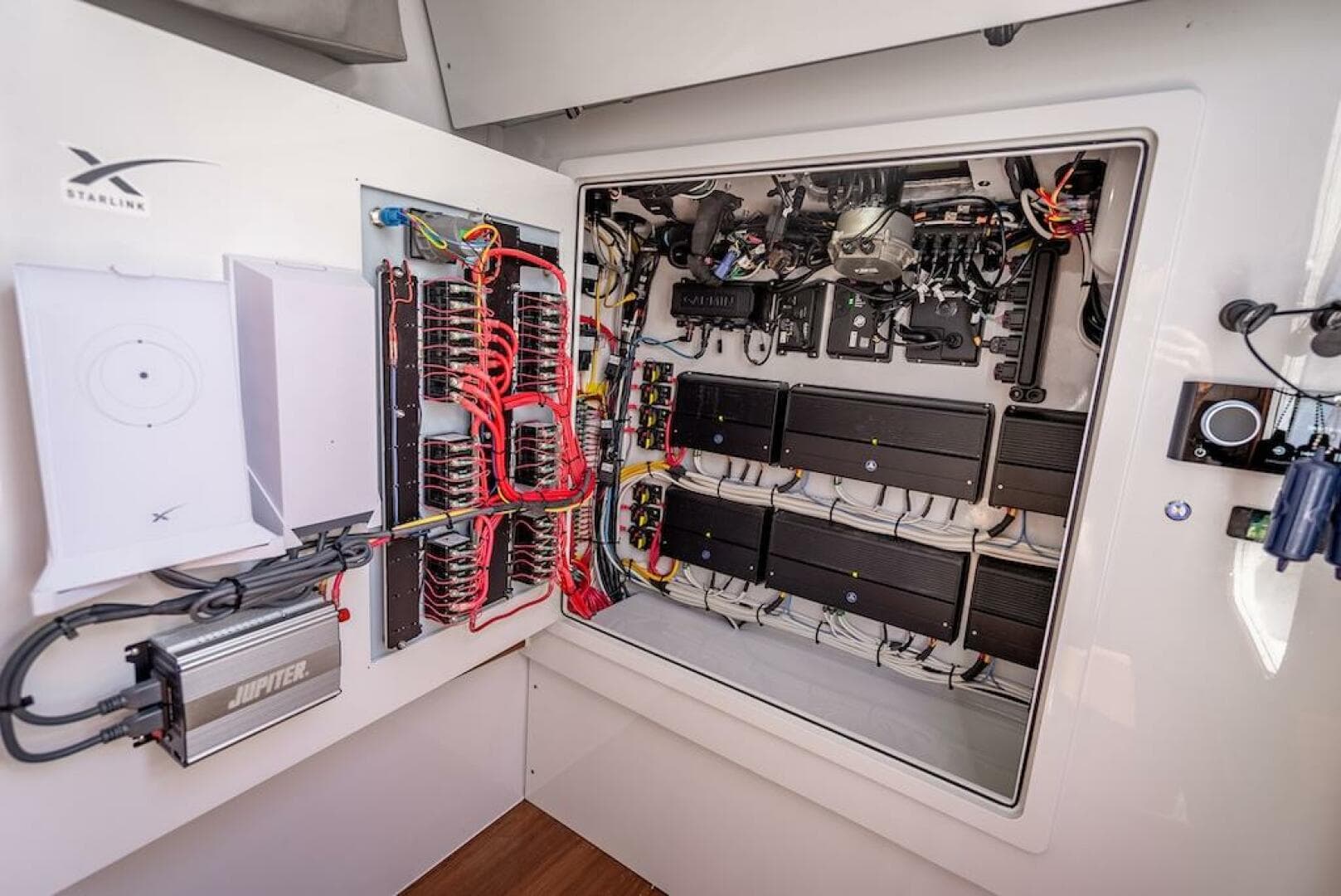 2025 Billfish 39 Center Console W/tower — photo 89