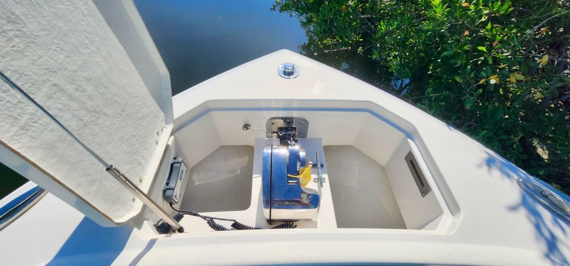 2021 Sailfish 272 CC — photo 16