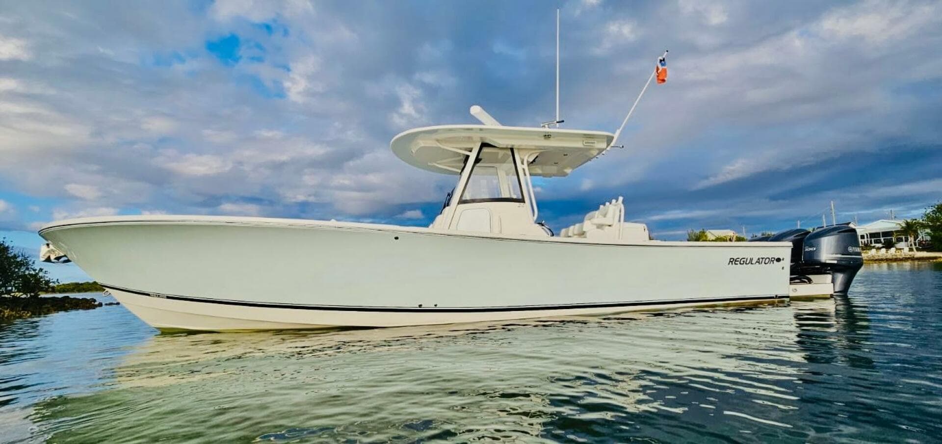 2021 Regulator 34 — photo 2