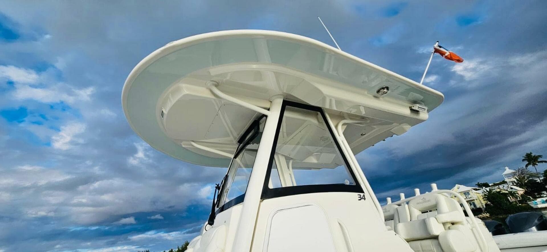 2021 Regulator 34 — photo 15