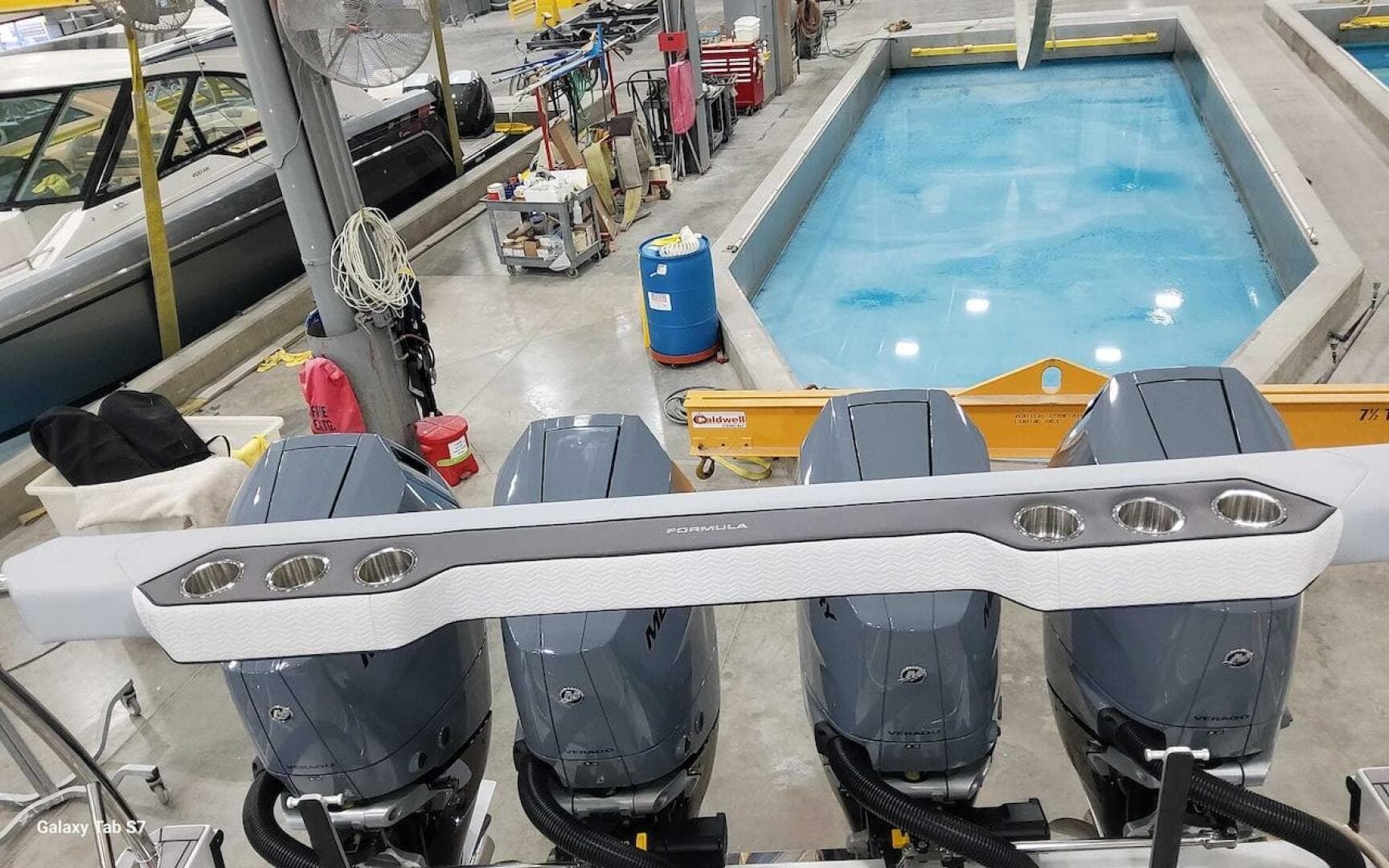 2024 Formula 430 Super Sport Crossover — photo 13