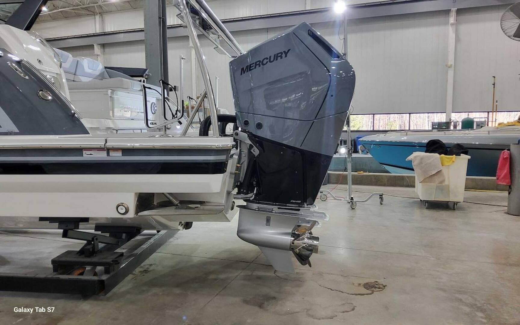 2024 Formula 430 Super Sport Crossover — photo 9