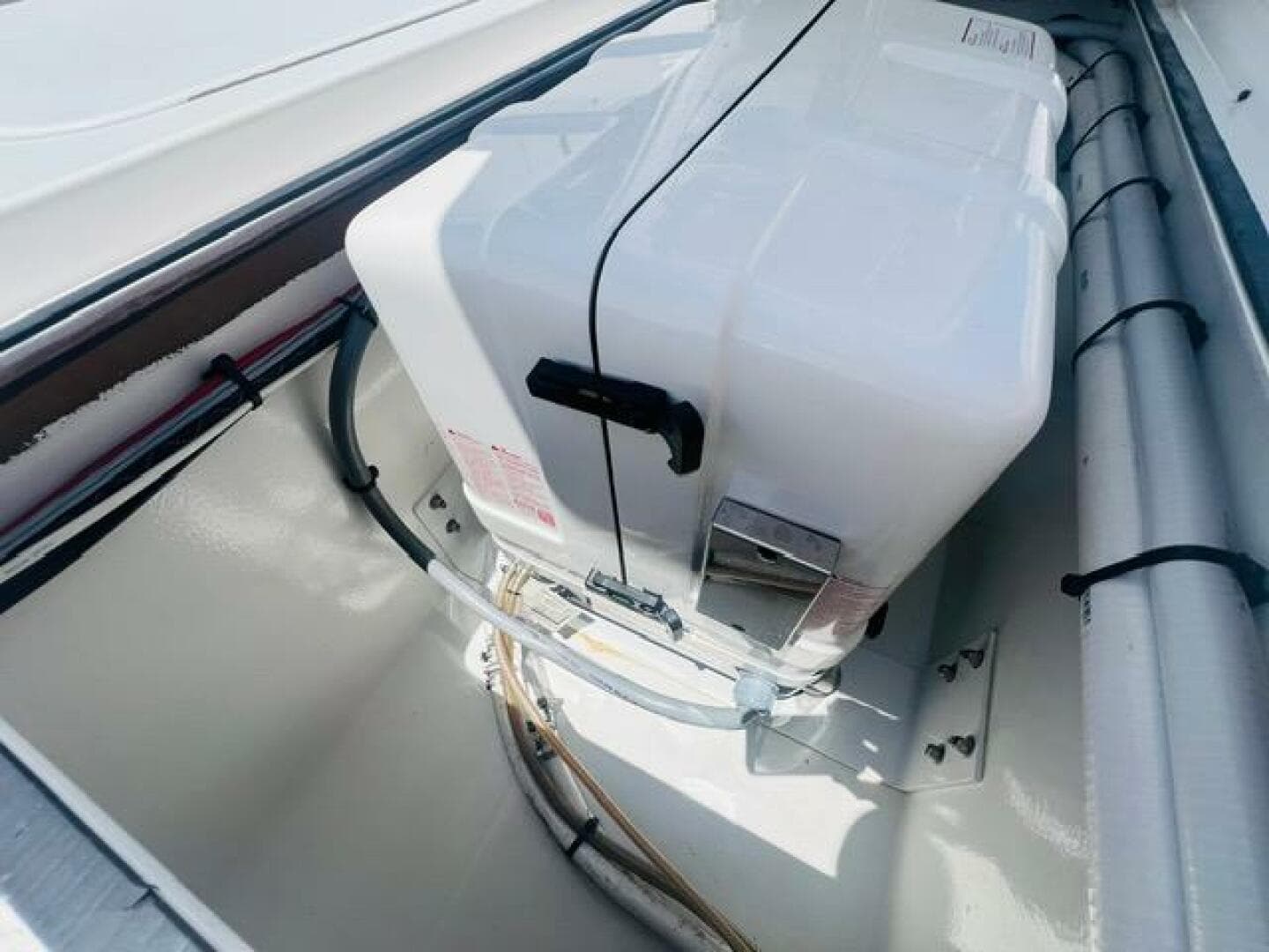 2015 Billfish 39 Custom CC — photo 81