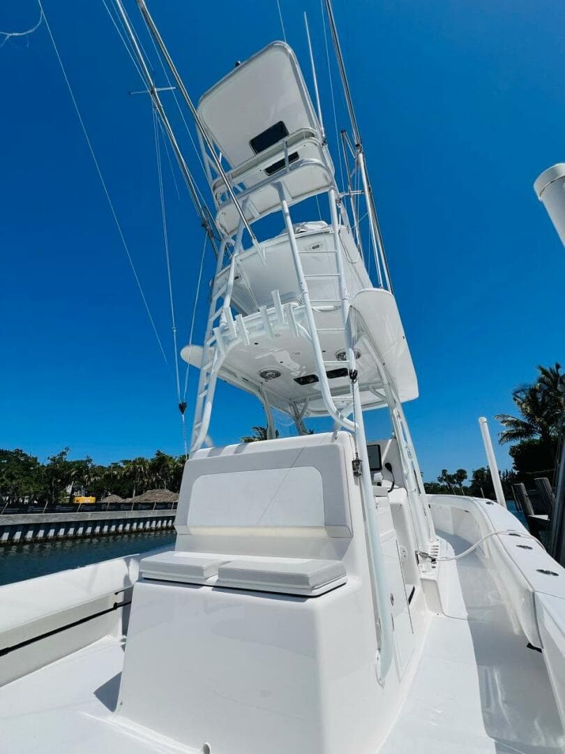 2015 Billfish 39 Custom CC — photo 43