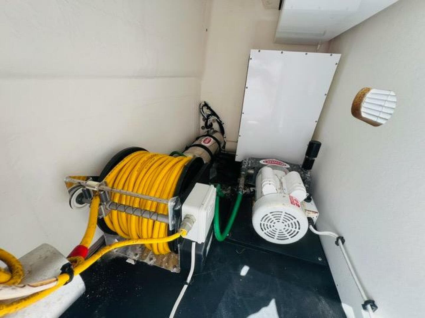 2015 Billfish 39 Custom CC — photo 102