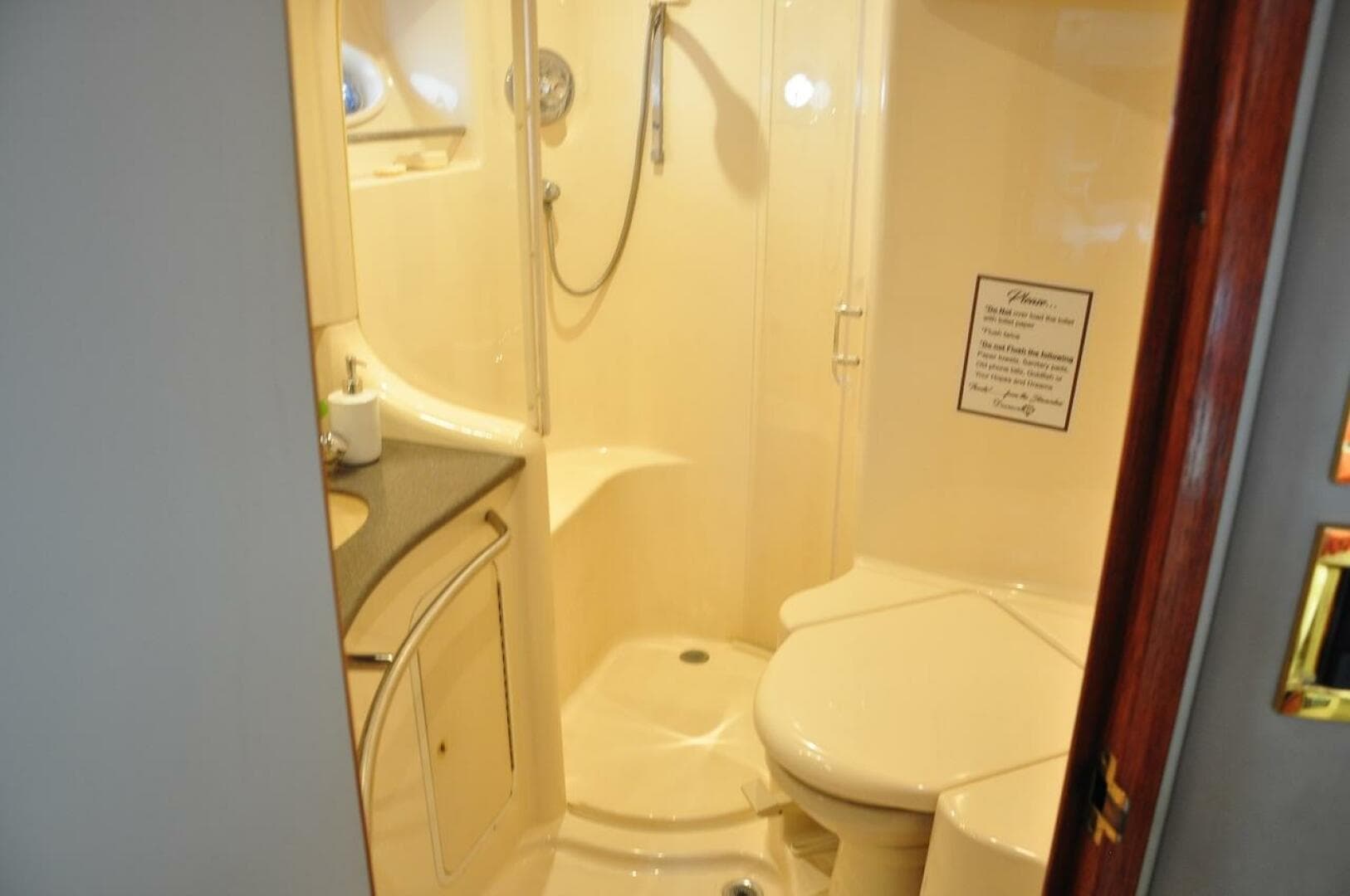 1998 Sea Ray 480 Sedan Bridge — photo 58