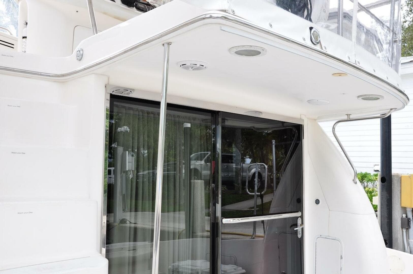 1998 Sea Ray 480 Sedan Bridge — photo 39