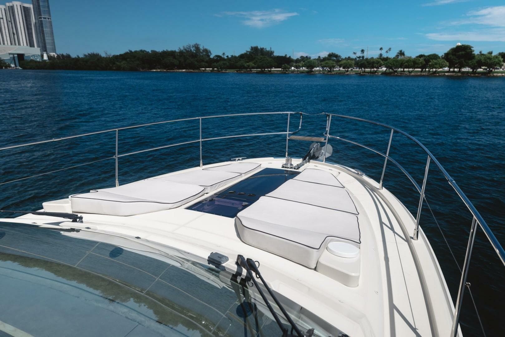 2015 Beneteau Monte Carlo 5 — photo 4