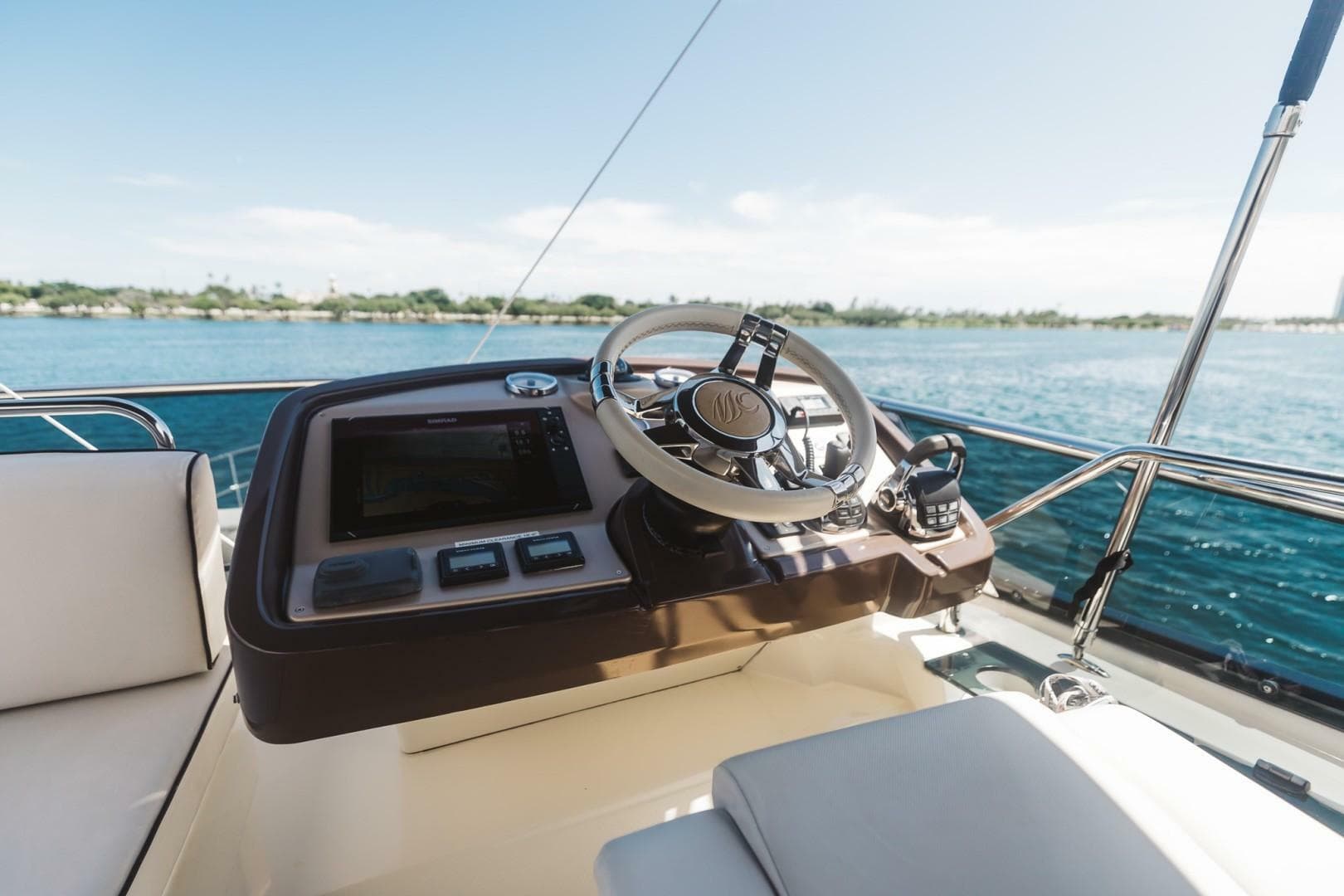 2015 Beneteau Monte Carlo 5 — photo 10