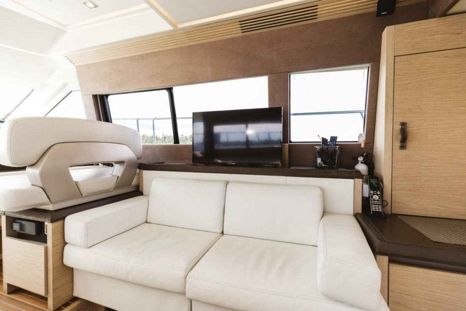 2015 Beneteau Monte Carlo 5 — photo 37