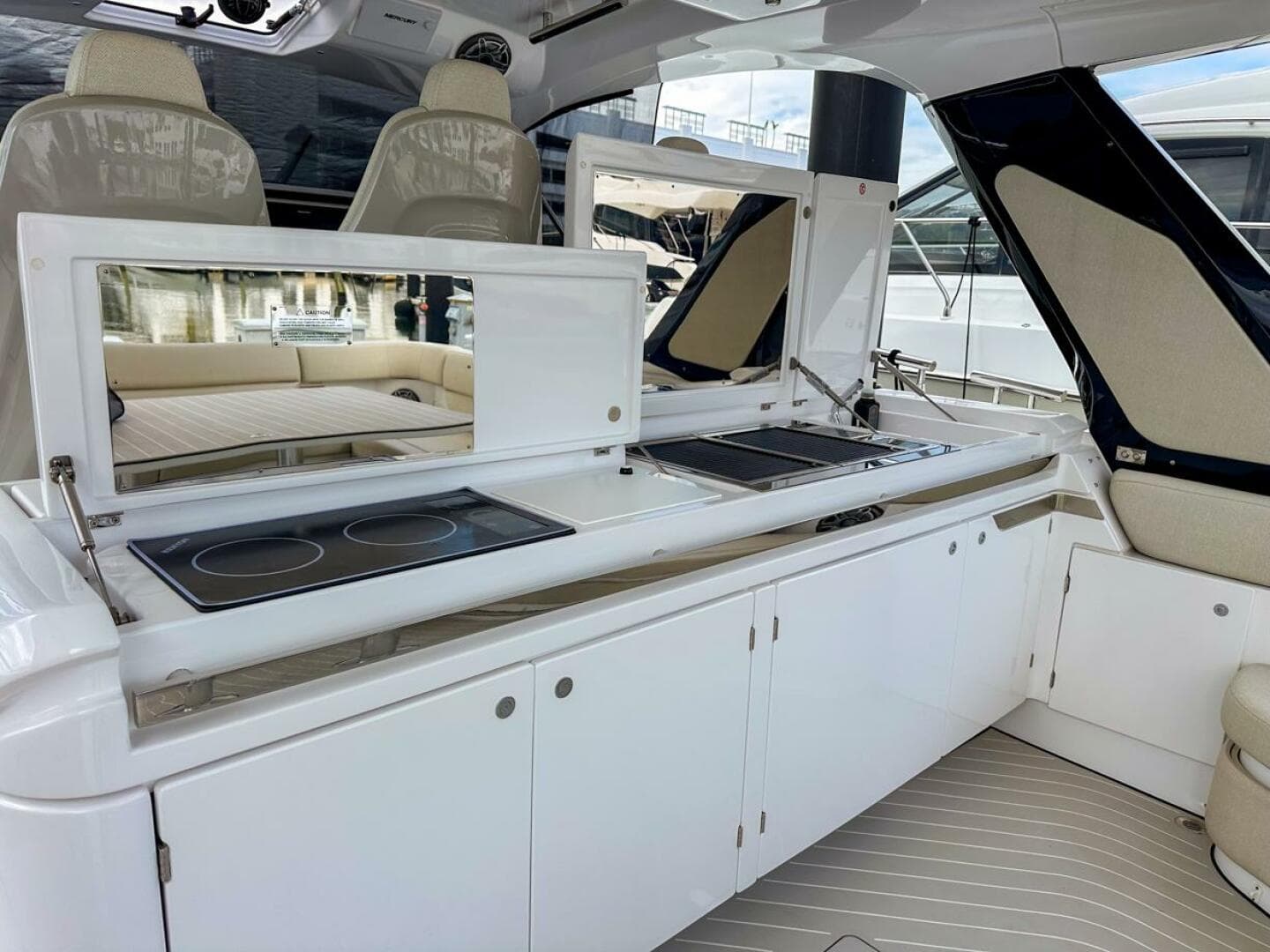 2023 Azimut Verve 47 — photo 19