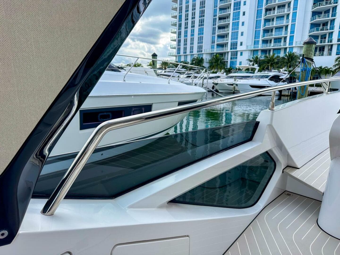 2023 Azimut Verve 47 — photo 15