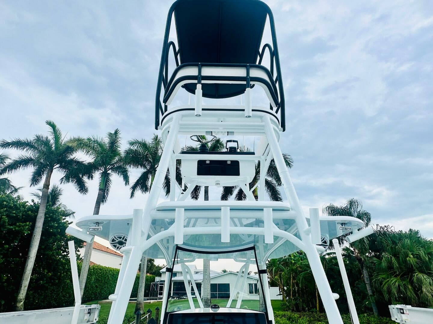 2024 Contender 39 ST — photo 14