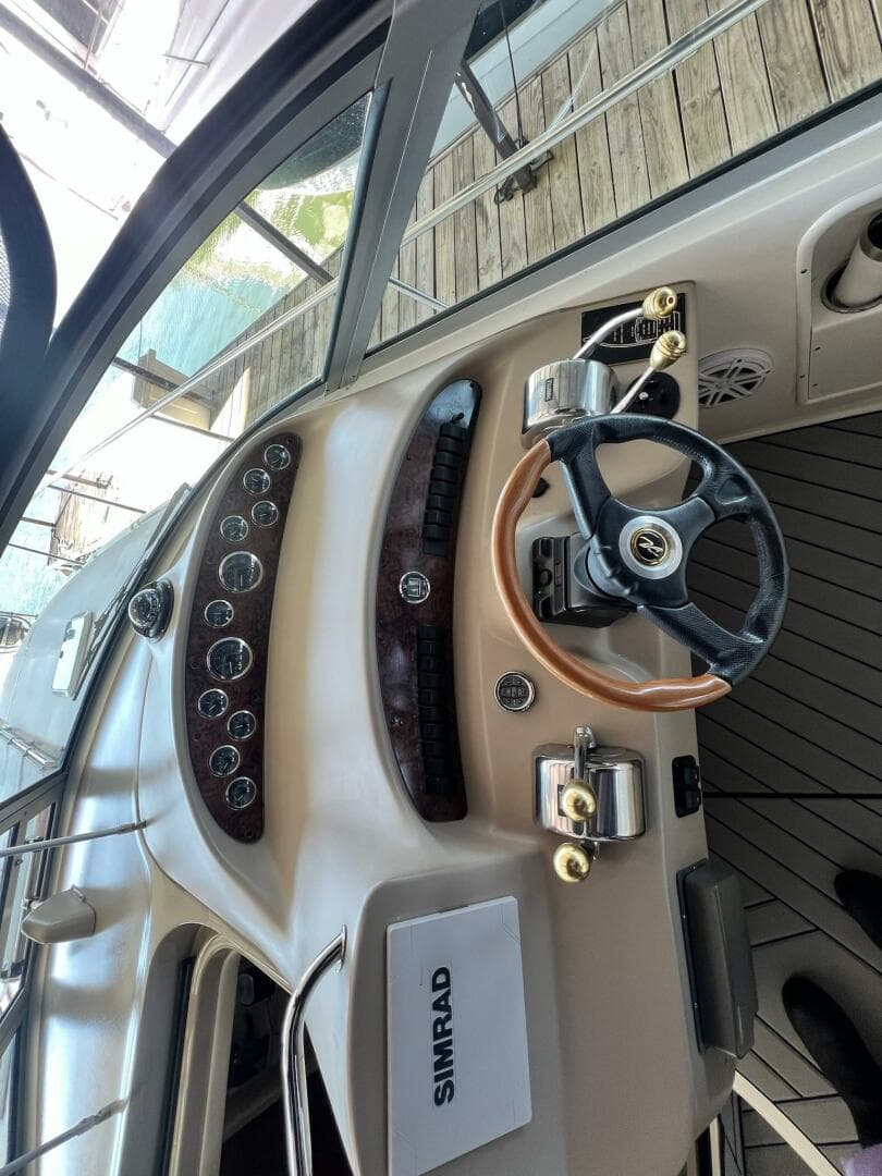 2002 Sea Ray 340 Sundancer — photo 19