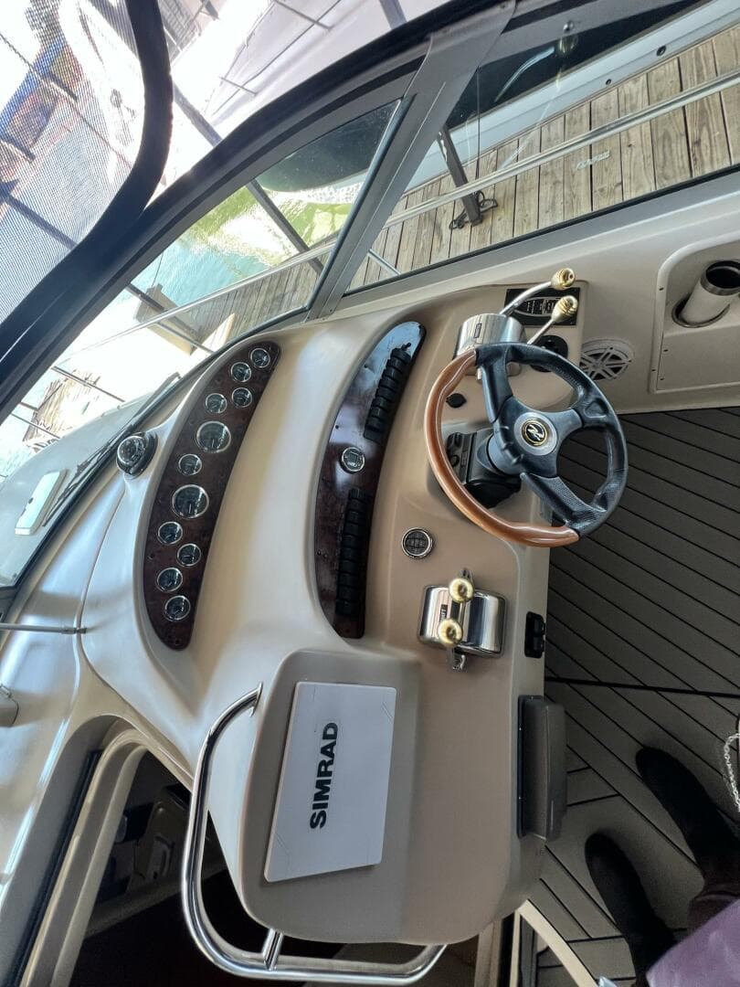 2002 Sea Ray 340 Sundancer — photo 18